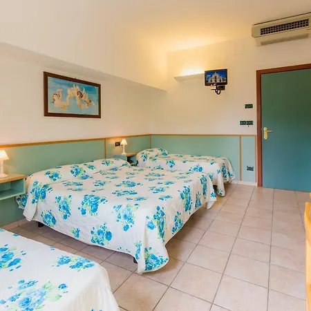 Franco Antonelli Hotel
