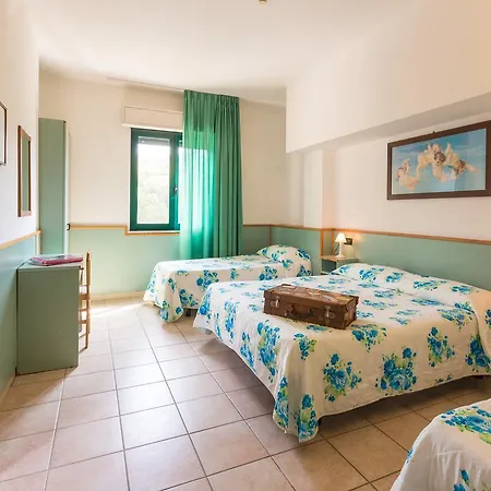 Franco Antonelli Hotel Assisi